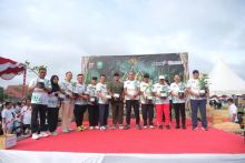 Semangat Lestarikan Alam! Bupati Siak Lepas Peserta Karhutla Fun Run di Depan Istana Megah