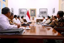 Presiden Prabowo Subianto memimpin rapat. Sumber: Sekretariat Kabinet