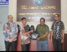 Aksi Kemanusiaan Lapas IIA Bengkalis Salurkan Bansos untuk Keluarga WB