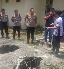 Sebelas Gajah Liar Masuk Permukiman Karyawan di Minas, Polisi Lakukan Mitigasi Konflik Satwa