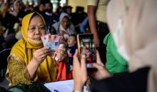 Ilustrasi bansos. Sumber: Infopublik