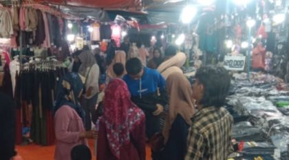 Bazar Ramadan Bersama Bermasa Diserbu Warga Jelang Lebaran