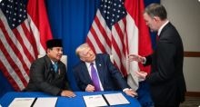 Presiden RI Prabowo Subianto dan Presiden AS Donald Trump. Sumber: bisnis.com