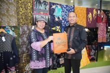 Rumah Tenun dan Batik Arios dalam ajang Kepulauan Riau Ramadan Fair (KURMA) 2026
