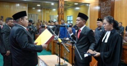 Ketua DPRD Bengkalis Pimpin Rapat PAW Sahat Marganda Tobing