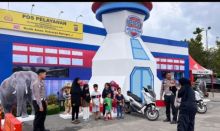 Masyarakat Antusias Berfoto di Posyan Idul Fitri 2026 Mandau