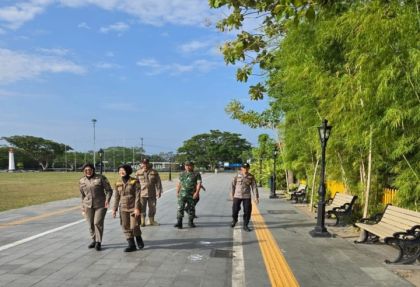 Pos Terpadu Istana Siak Siaga, Polisi Lakukan Patroli dan Pengaturan Lalu Lintas