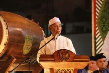 Bupati Indragiri Hilir, H. Herman.