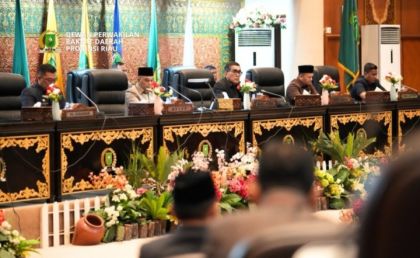 Rapat paripurna tentang ranperda penguatan perlindungan perempuan 