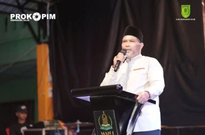 Staf Ahli Bidang Kemasyarakatan dan Sumber Daya Manusia, Muammar Gaddafi, menghadiri kegiatan Pentas Seni Kreatif dalam Nada dan Aksi (SENADA).