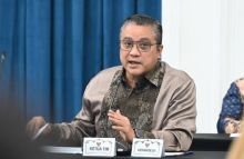 Wakil Ketua Komisi II DPR RI, Dede Yusuf. Sumber: SinPo
