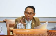 Anggota Komisi I DPR RI Fraksi Partai Demokrasi Indonesia Perjuangan, Junico Siahaan. Sumber: Internet