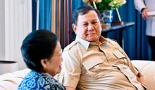 Presiden Prabowo Subianto dan Presiden ke-5 Megawati Soekarnoputri. Sumber: kompas.com