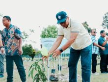 PTPN IV Tuntaskan Penanaman 9.000 Pohon di Bumi Lancang Kuning
