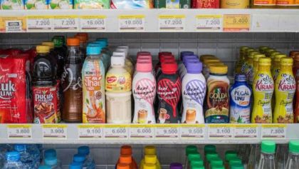 Susunan minuman di Indomaret. Sumber: Internet