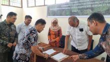 Perkuat Konservasi Berbasis Masyarakat, RAPP Teken MoU CCP dengan Koperasi Wana Lestari Kampar Kiri