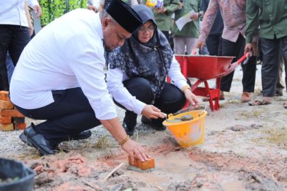 Afni Letakkan Batu Pertama Rumah Singgah Kesehatan untuk Pasien Tak Mampu