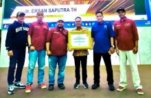 HUT ke 6 JMSI Award, Sekda Bengkalis Terima Penghargaan