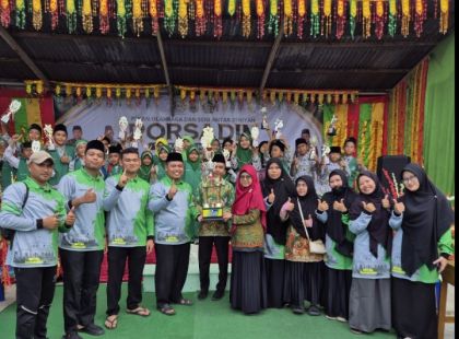 Cetak Sejarah Dua Kali Berturut-turut MDT Ula Syahabuddin Pertahankan Gelar Juara Umum Porsadin Kecamatan Siak