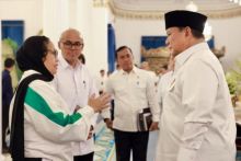 Presiden Prabowo Subianto dan Kepala Badan Gizi Nasional (BGN). Nanik S Deyang. Sumber: Internet