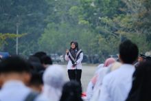Di Tengah Kabut Asap Karhutla, Bupati dan Wakil Bupati Siak Pimpin Apel Pagi Bersama