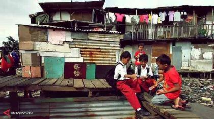 Warga miskin. Sumber: kompasiana.com