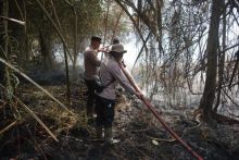 Wakapolda Riau dan Bupati Siak Turun Langsung Pantau Penanganan Karhutla