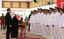 Bupati Bengkalis Kukuhkan Perpanjangan Masa Jabatan 75 Kades