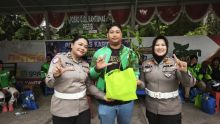 Polwan ke-78: Dari Perempuan untuk Perempuan, Polantas Karib Rangkul Ibu-Ibu Ojol Pekanbaru