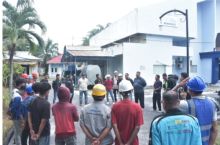 Diskominfotik Bengkalis Dan ISP Lakukan Penataan serta Perapian Kabel FO Internet