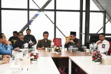 Rapat BRK Syariah dengan Pemko Dumai bahas penggunaan QRIS Realtime Split untuk pembayaran Pajak Barang dan Jasa Tertentu