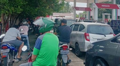Warga Pelosok Desa di Pulau Bengkalis Kesulitan Dapatkan BBM Pertalite